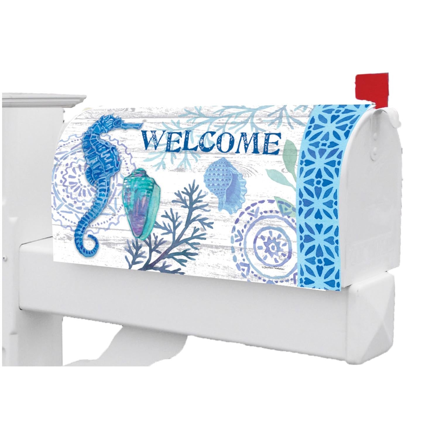 Blue Seahorse Mailbox Makeover